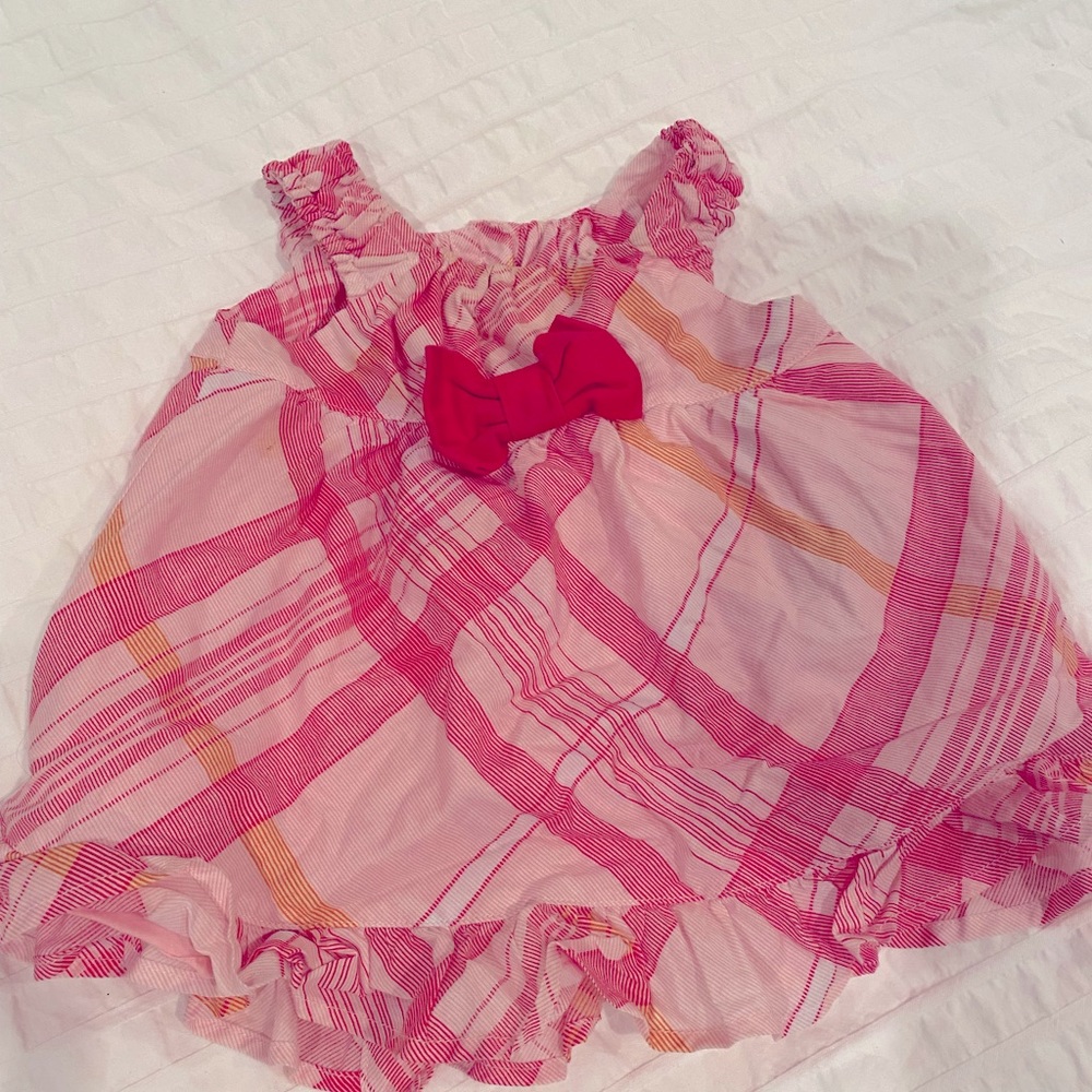Burberry dress - size 3Mo - cute pink bow and button back